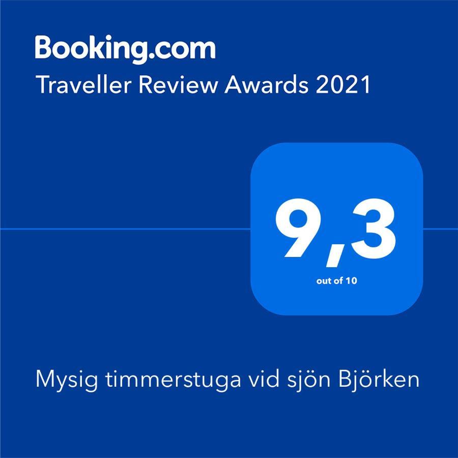 Mysig Timmerstuga Vid Sjoen Bjoerken 34 Roennsudden Grangarde Exterior photo